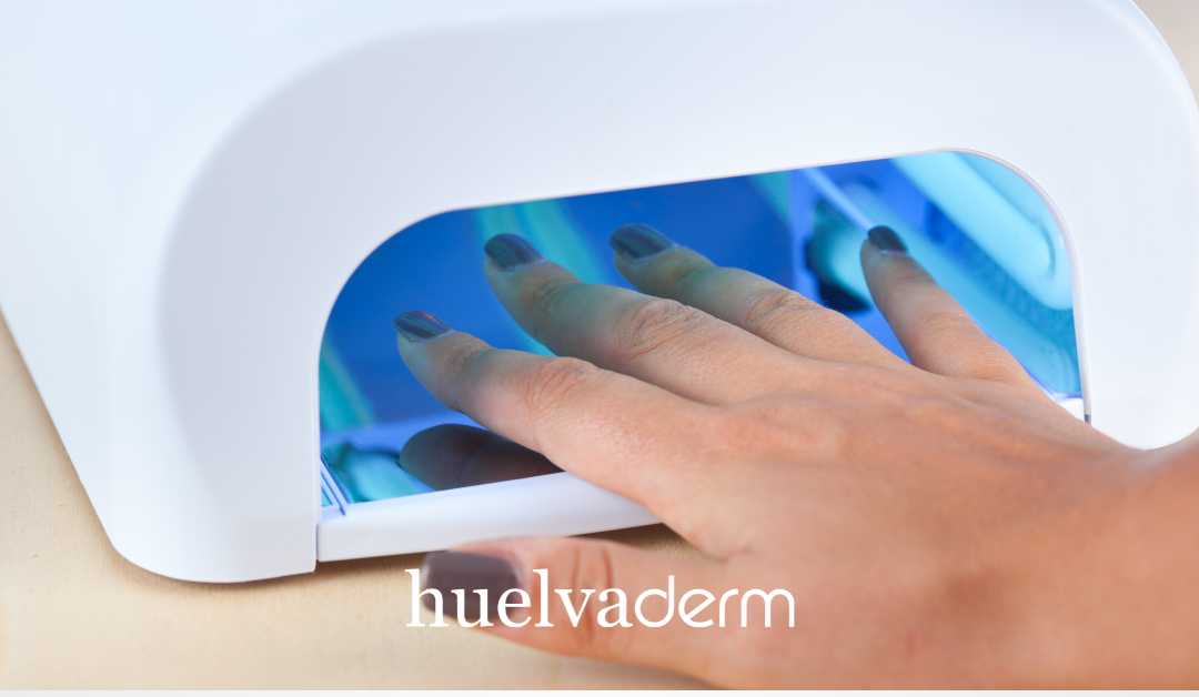 ¿Pueden causar cáncer las lámparas UV para manicura?: Lo que dicen los estudios